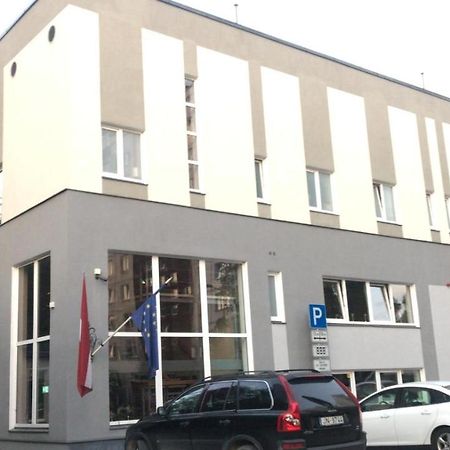 Sia Cikstonis Hotel Рига Екстериор снимка